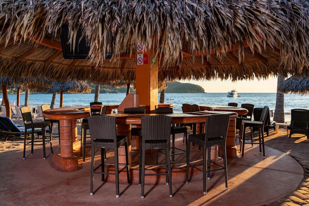 Hotel Villa Mexicana Zihuatanejo Exteriör bild