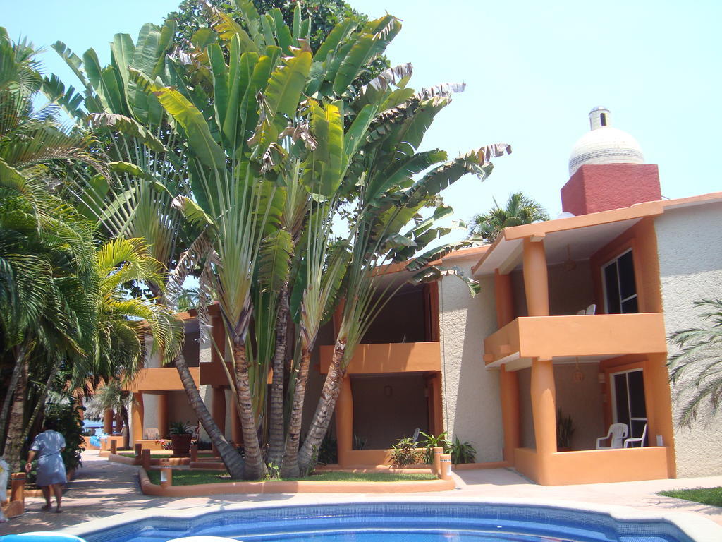 Hotel Villa Mexicana Zihuatanejo Exteriör bild